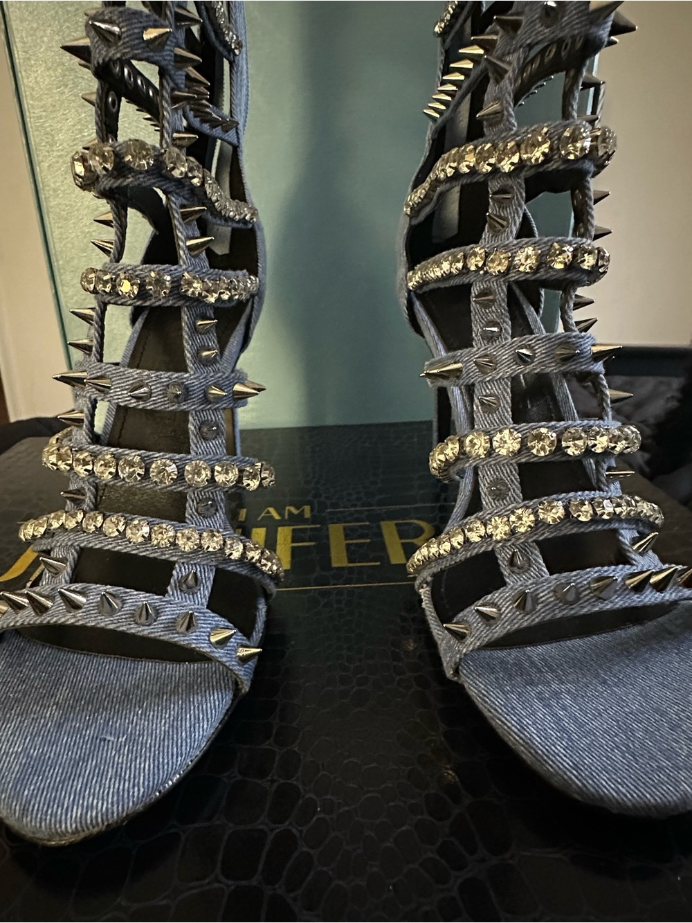 Jennifer Le Denim Razor heels - Picture 3 of 8